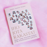 Iho jota rakastat kirja-arvostelu ihonhoito kirja